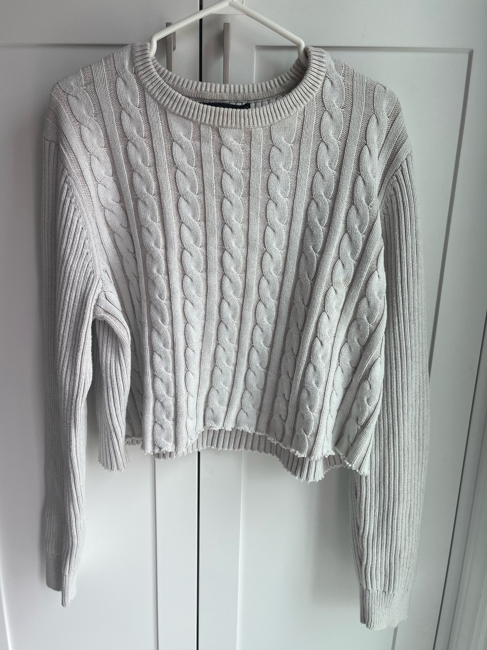 Vintage Grey Cable Knit Cropped Crewneck Sweater